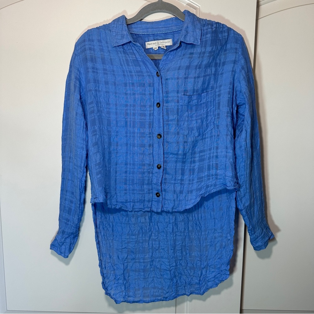 Anthropologie Pilcro and the Letterpress Blue Linen Button Down Top. Size 0. - Picture 2 of 11